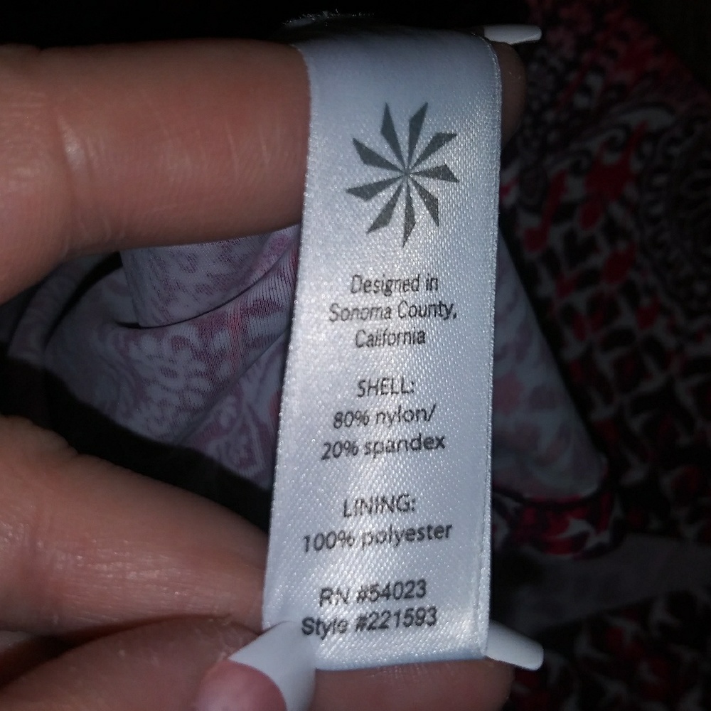 NWOT ATHLETA (CRANBERRY) SHOREBREAK SWIM DRESS - Picture 7 of 8